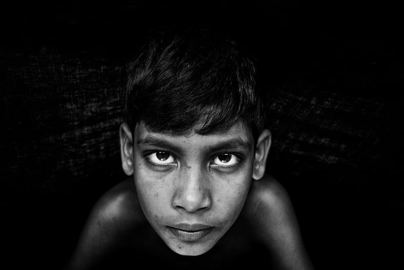 Enigmatic Storytelling